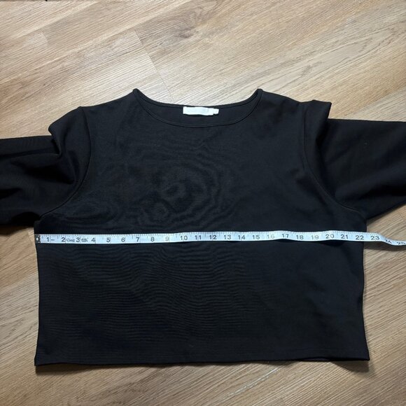Anne Fontaine Twist Top black cropped sweater size 44 US 12 L statement Bows - Picture 11 of 13